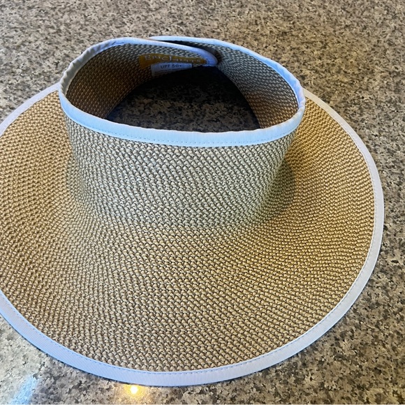 Eric Javits Tan Lil Squishee® Sun Visor - Picture 3 of 8